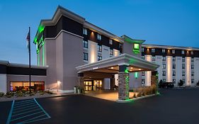 Holiday Inn Riverfront